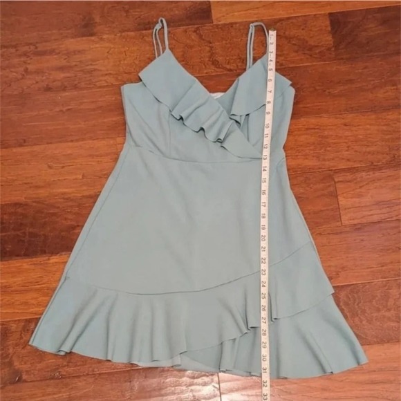 Altar'd State Ruffle Mini Dress Womens M Green Party Cocktail Formal Fairy - Picture 5 of 12